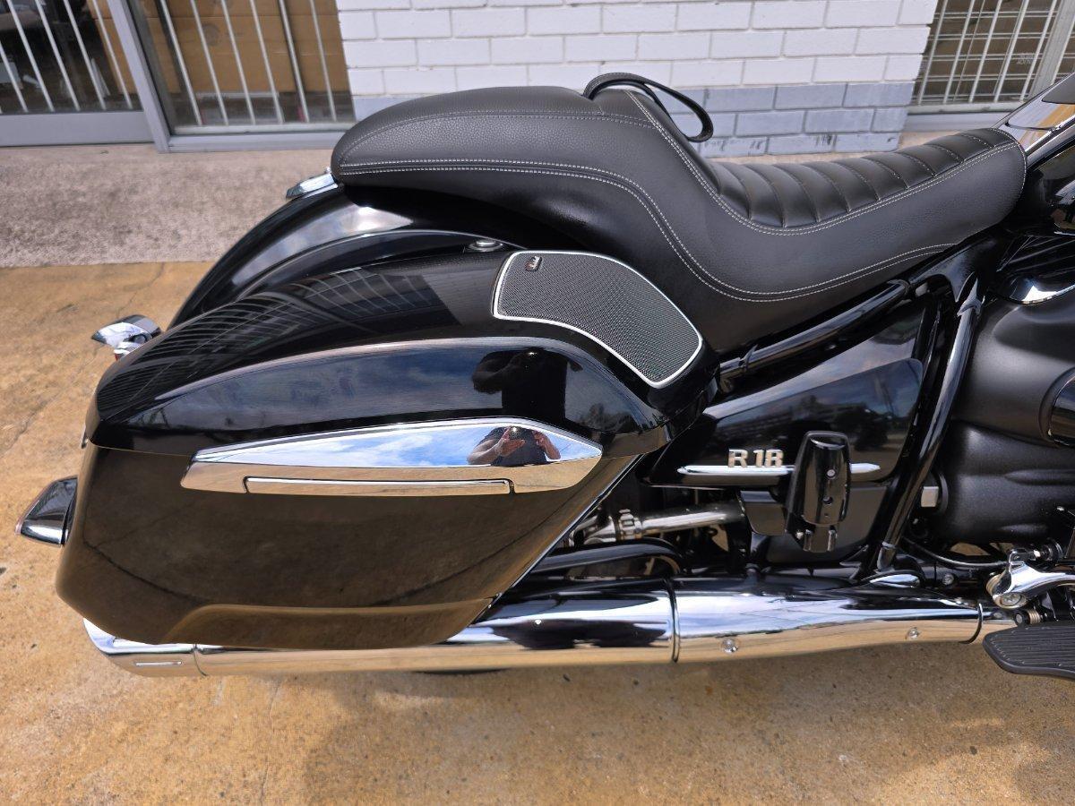 2022 BMW R18 B DELUXE CRUISER