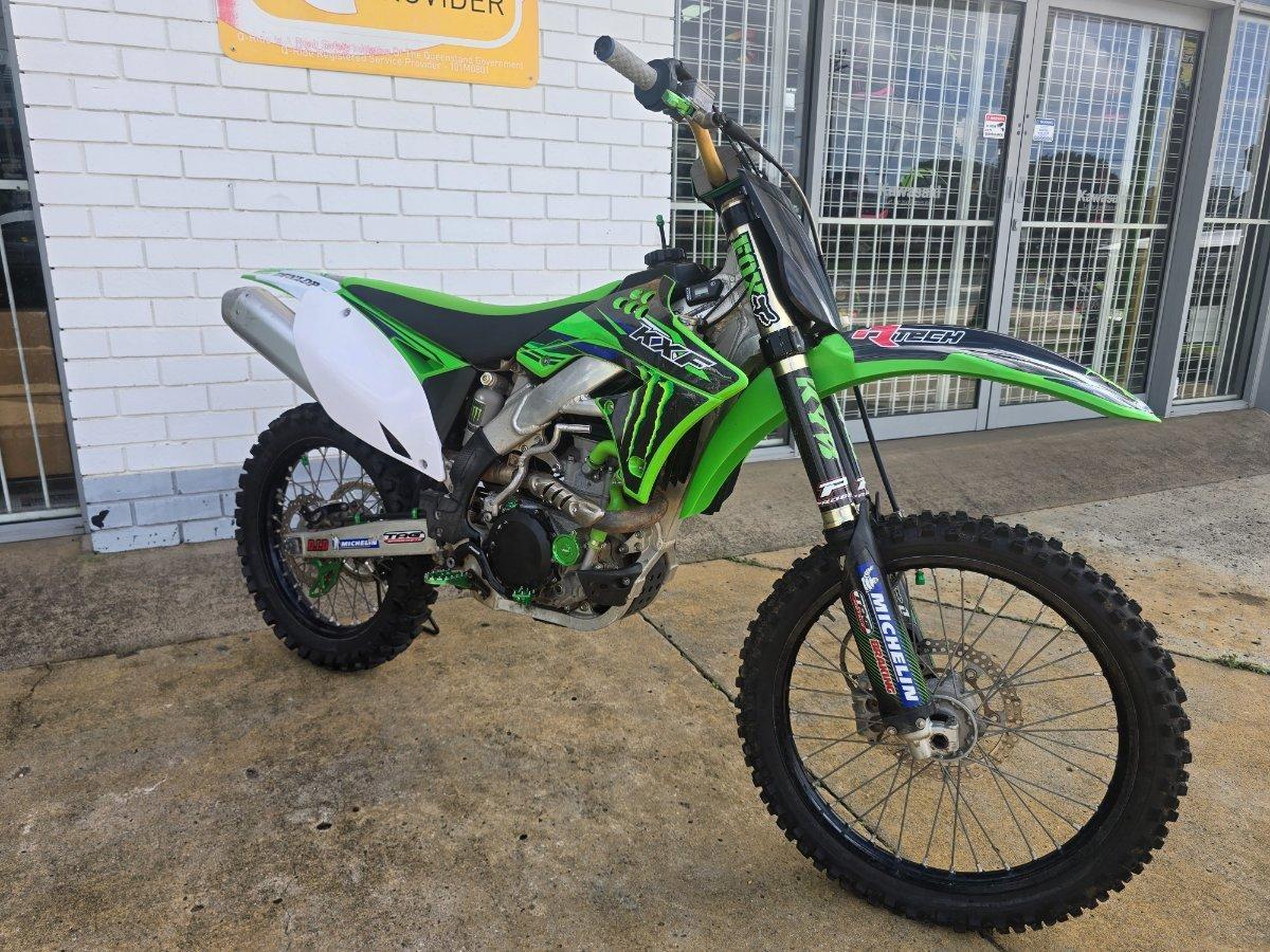 2010 KAWASAKI KX450F MOTOCROSS
