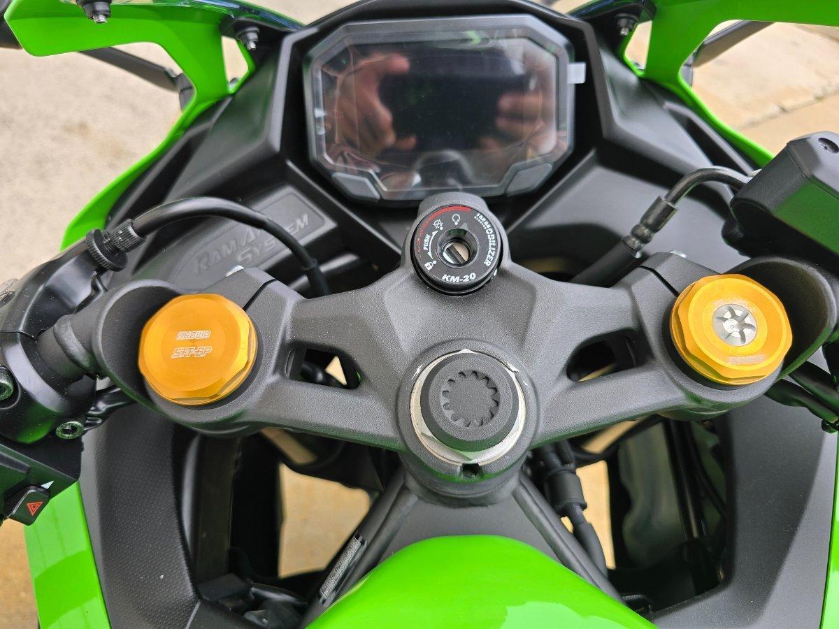 2026 KAWASAKI NINJA 400 ZX-4RR KRT SPORTS