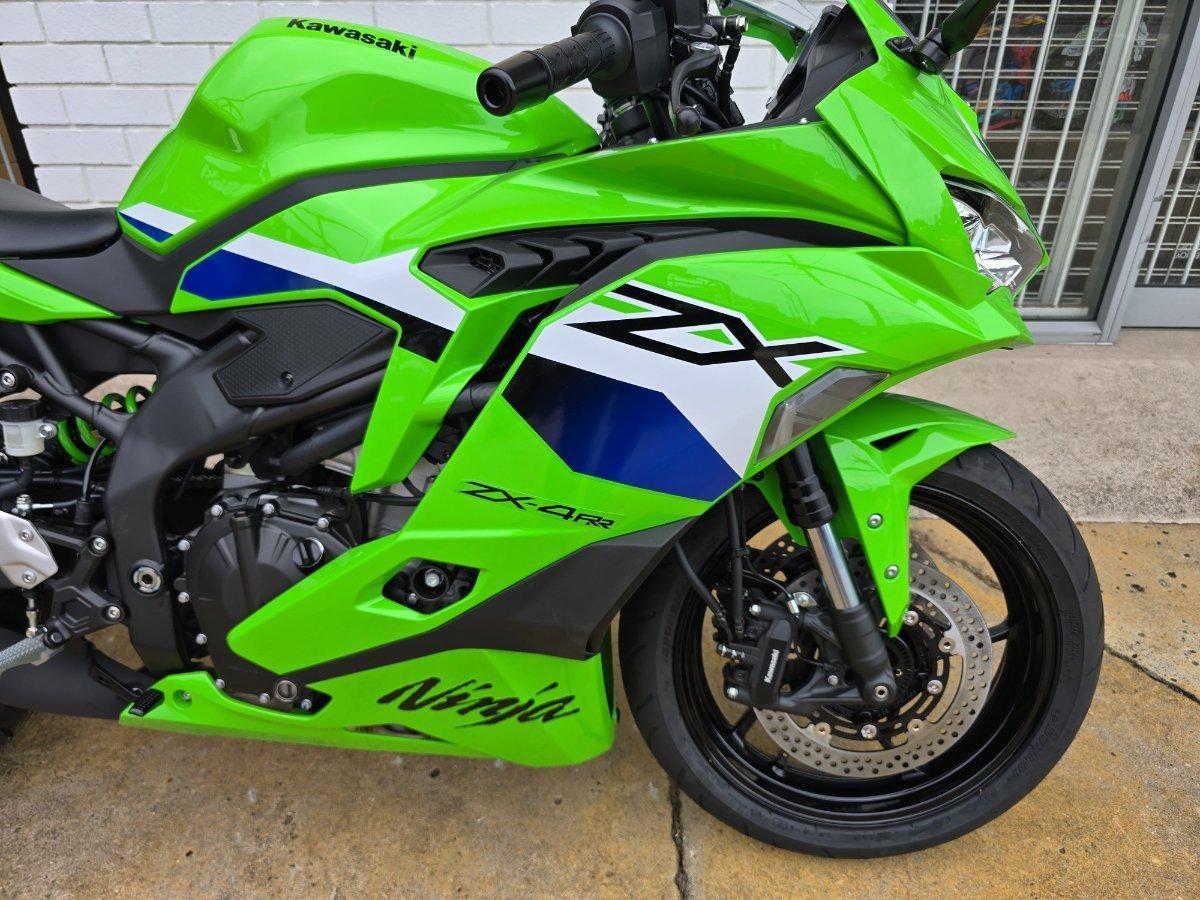 2026 KAWASAKI NINJA 400 ZX-4RR KRT SPORTS