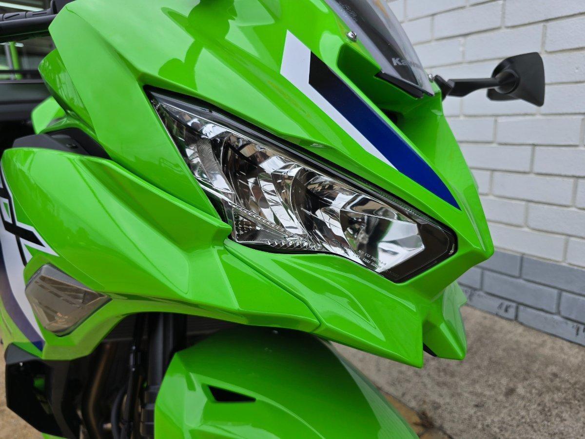 2026 KAWASAKI NINJA 400 ZX-4RR KRT SPORTS