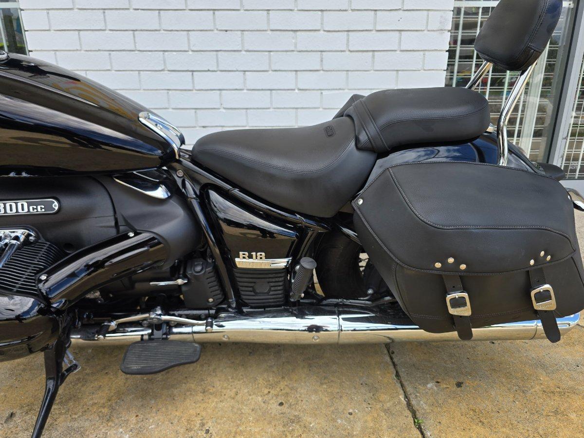 2023 BMW R 18 CLASSIC CRUISER