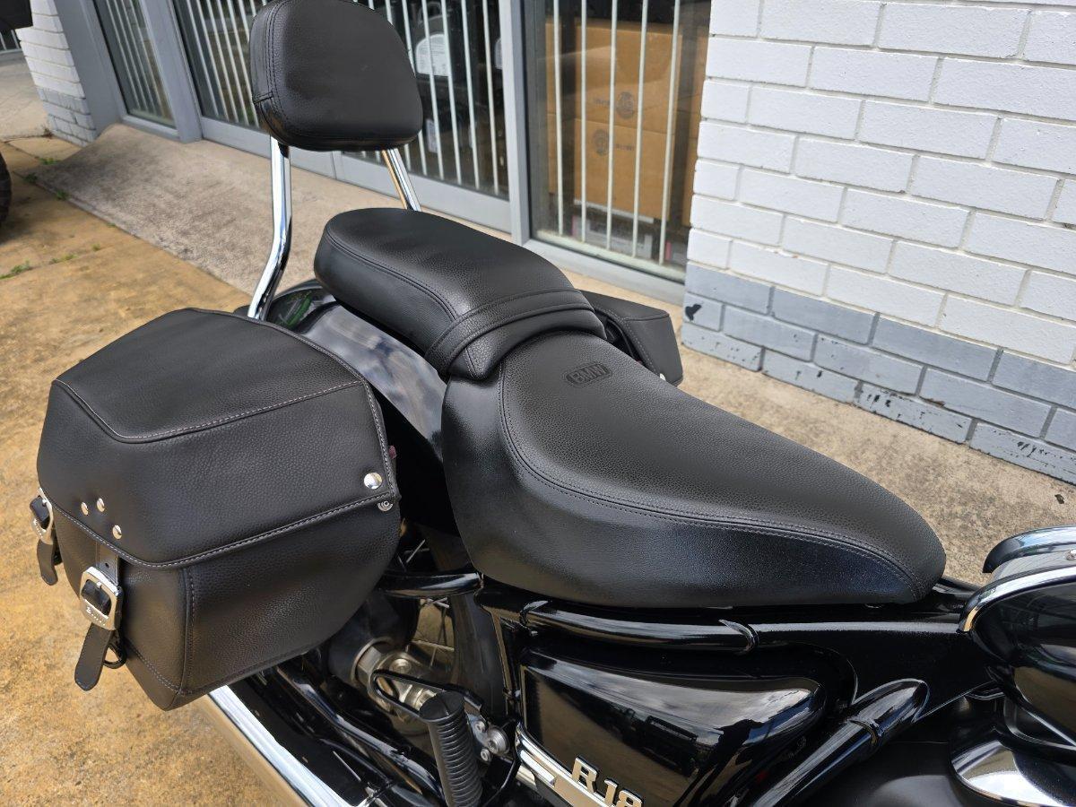 2023 BMW R 18 CLASSIC CRUISER