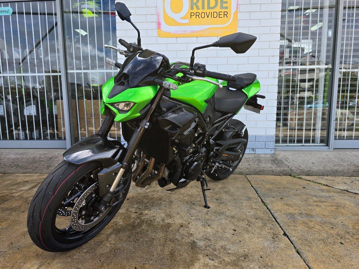 2026 KAWASAKI Z900 (ZR900RS) SPORTS