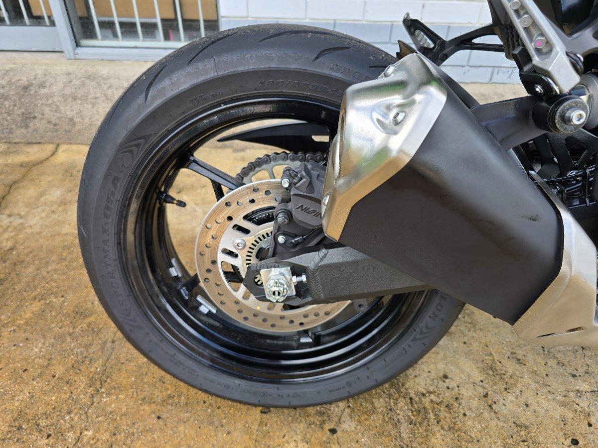 2026 KAWASAKI Z900 (ZR900RS) SPORTS