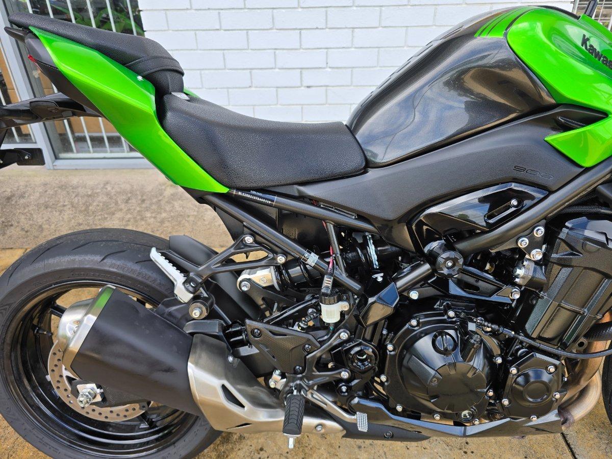 2026 KAWASAKI Z900 (ZR900RS) SPORTS