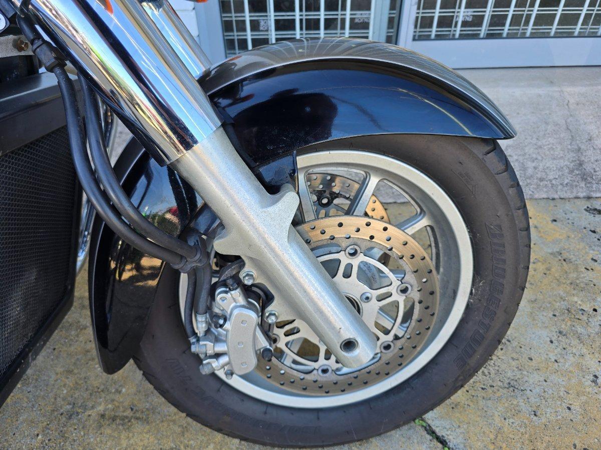 2009 SUZUKI VLR 1800 BOULEVARD (C109R) CRUISER