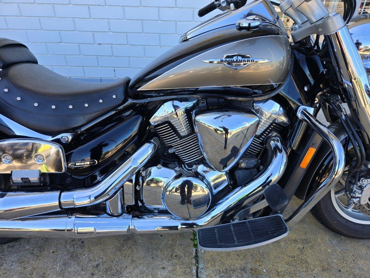 2009 SUZUKI VLR 1800 BOULEVARD (C109R) CRUISER