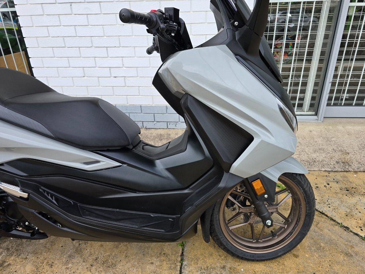 2025 HONDA FORZA 350 (NSS350A) SCOOTER