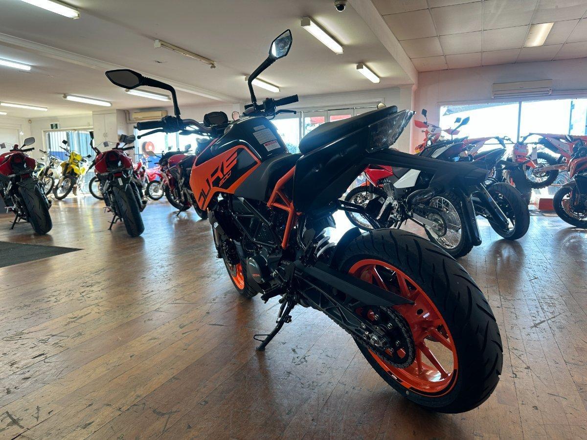 2023 KTM 200 DUKE (ABS) ROAD