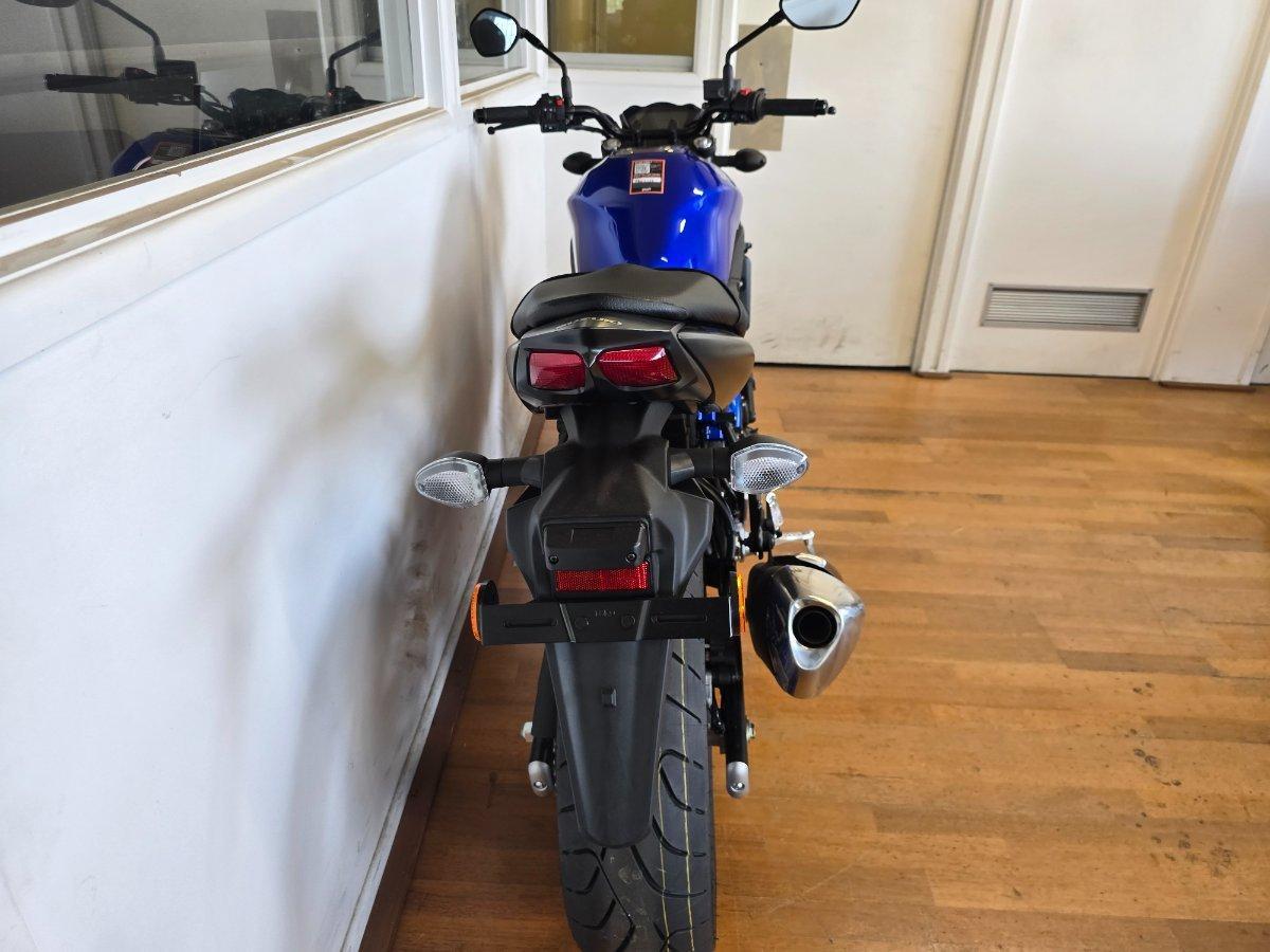 2024 SUZUKI SV650 LAMS ROAD