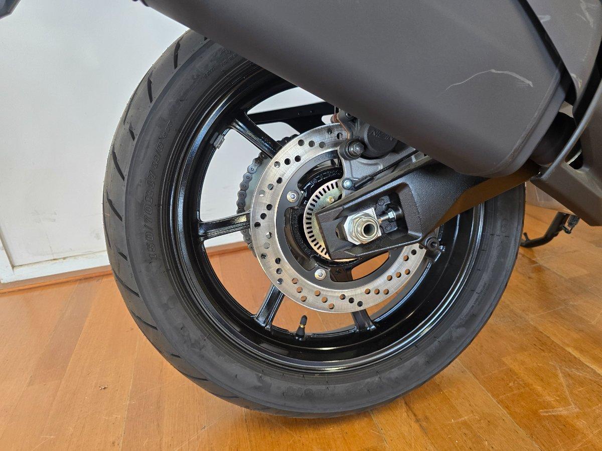 2024 SUZUKI V-STROM 800 ROAD