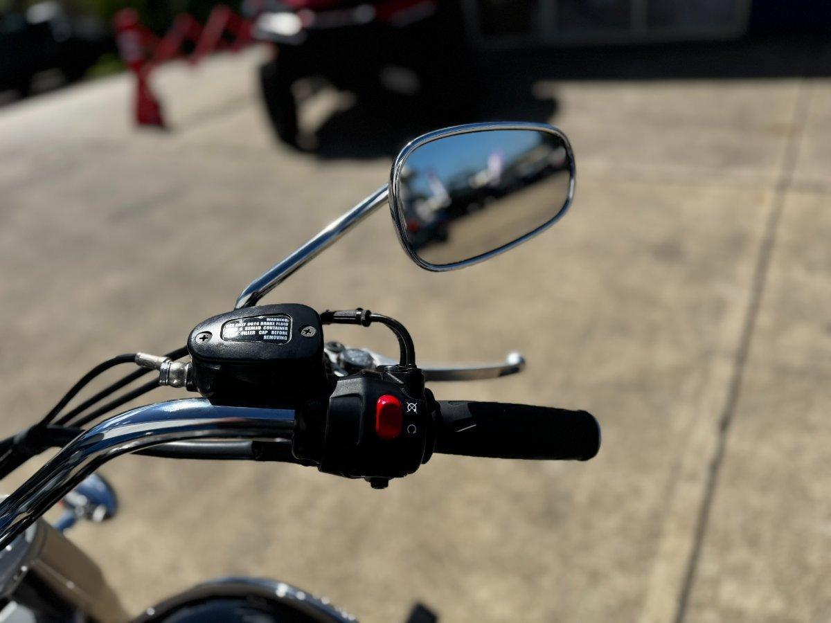 2016 TRIUMPH AMERICA CRUISER
