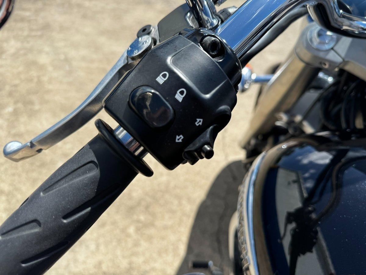2016 TRIUMPH AMERICA CRUISER