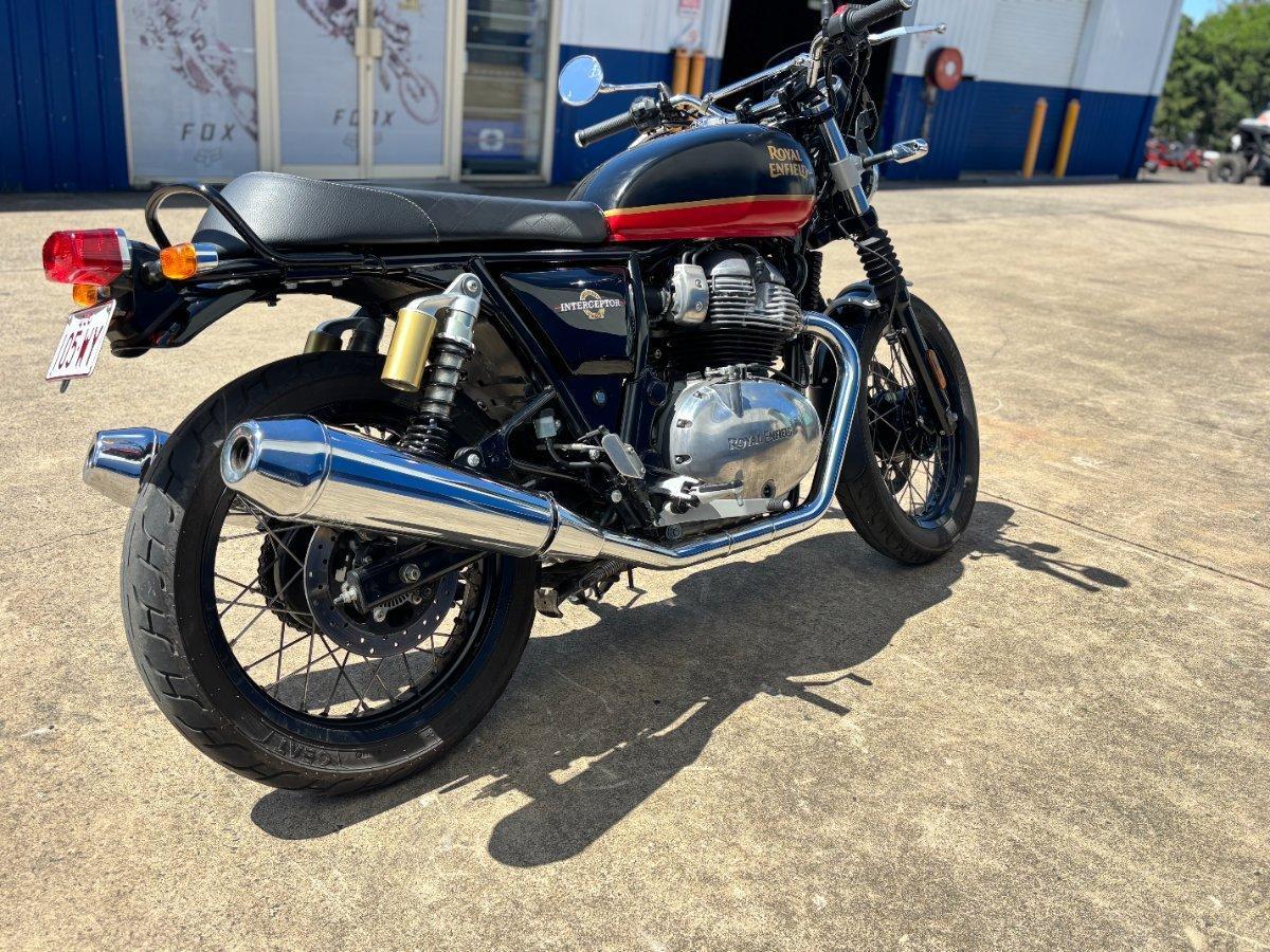2022 ROYAL ENFIELD (SEE ALSO ENFIELD) INTERCEPTOR 650 E5 CLASSIC ROAD