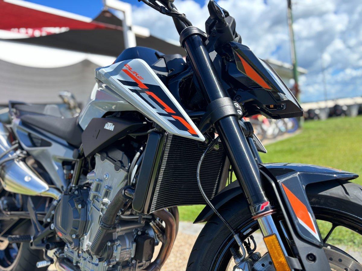 2024 KTM 790 DUKE ROAD