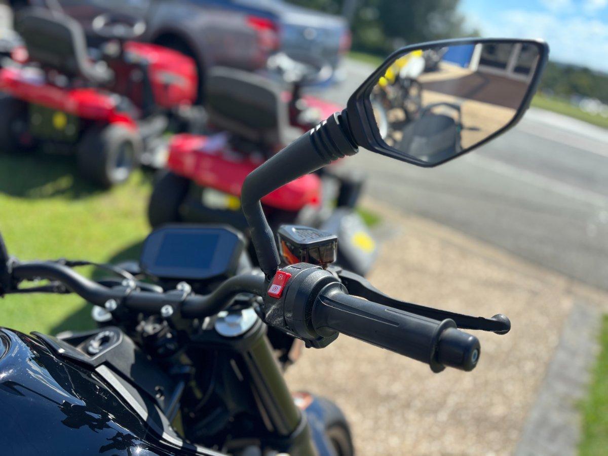 2024 KTM 790 DUKE ROAD