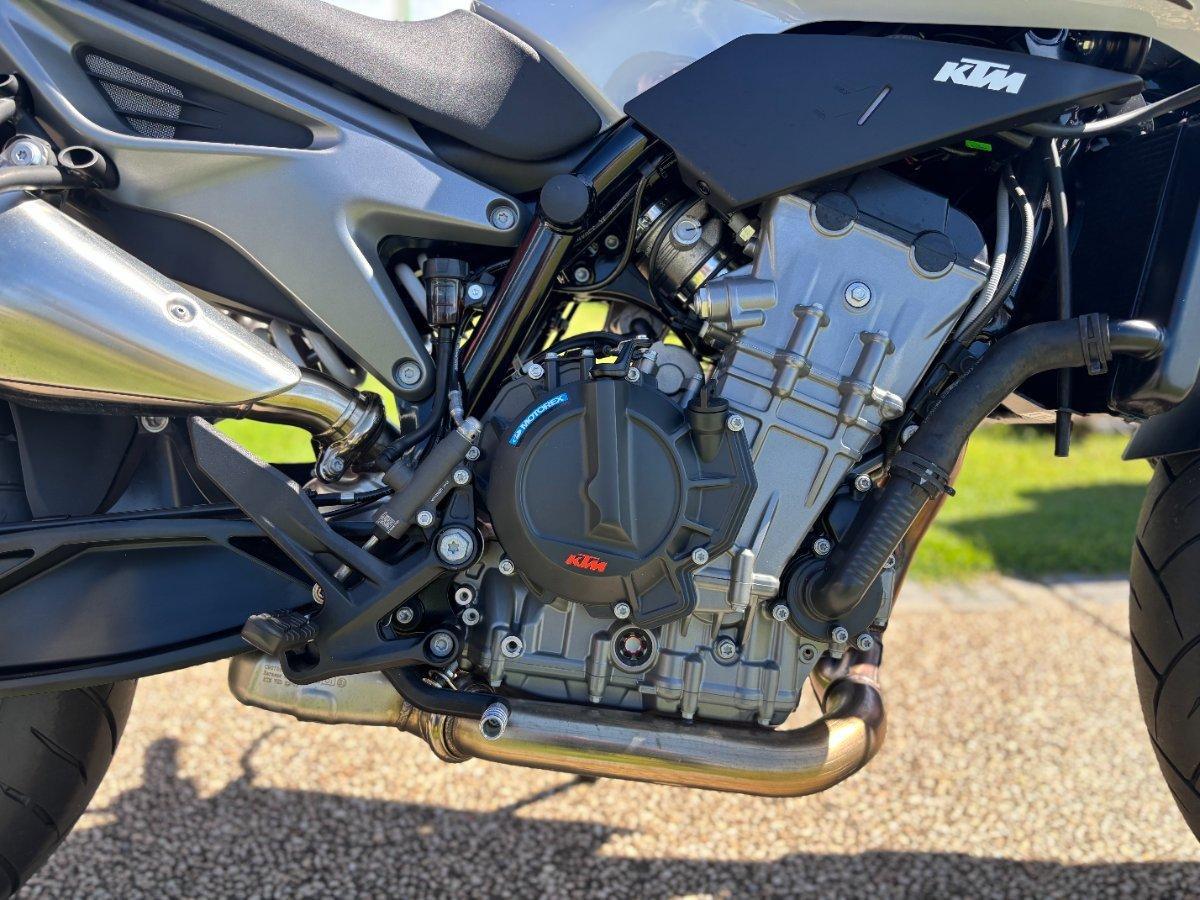 2024 KTM 790 DUKE ROAD