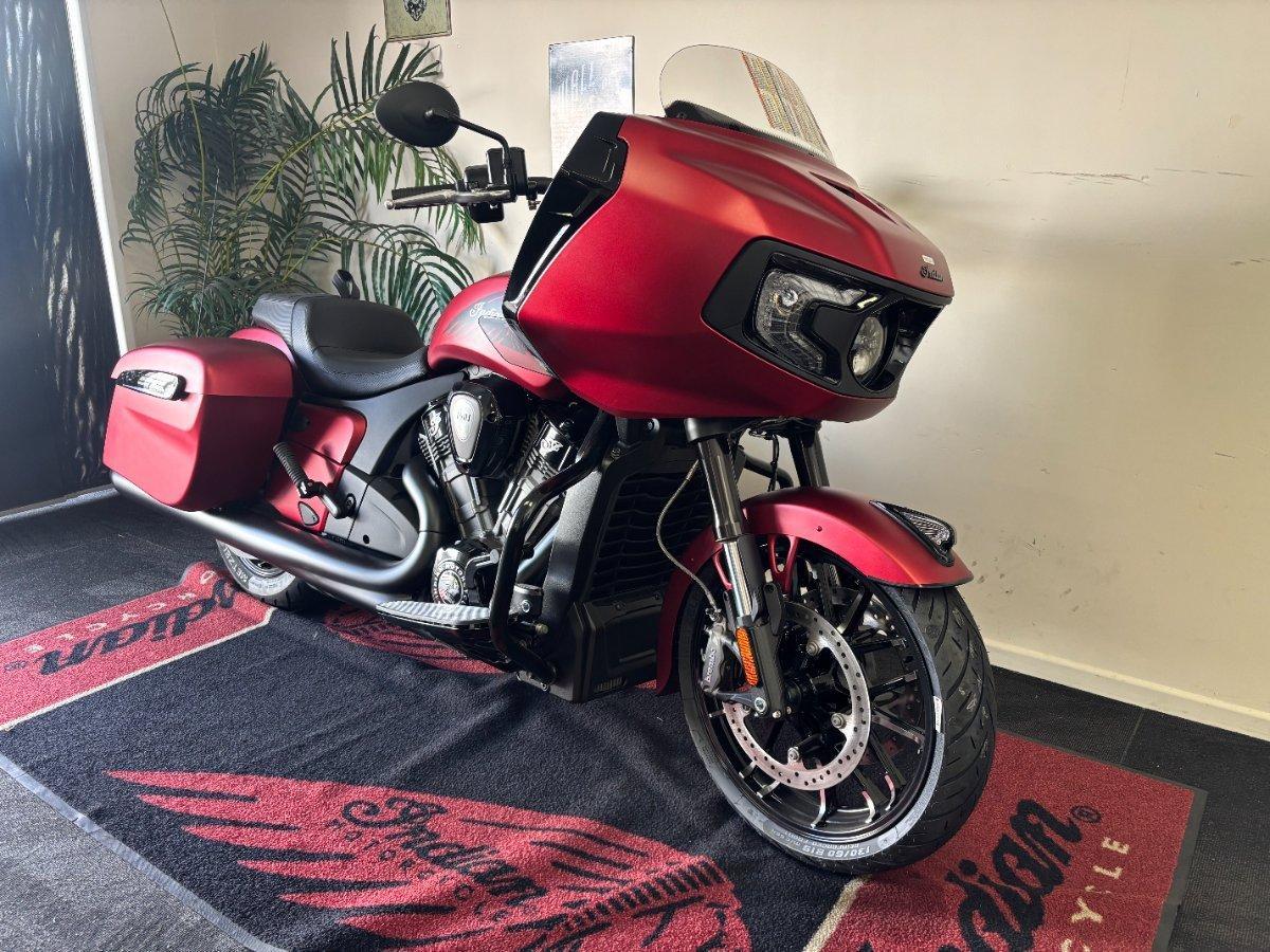 2024 INDIAN CHALLENGER DARK HORSE ROAD