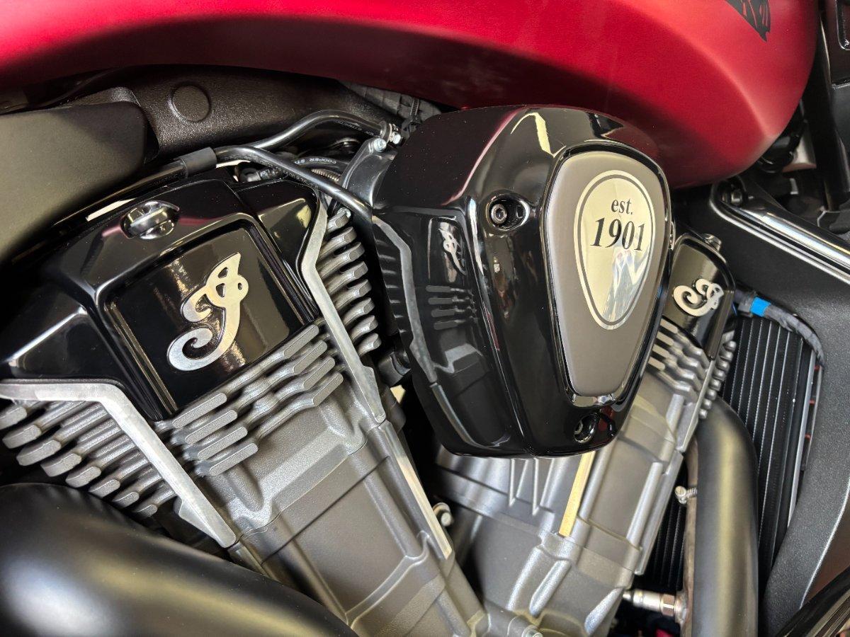 2024 INDIAN CHALLENGER DARK HORSE ROAD
