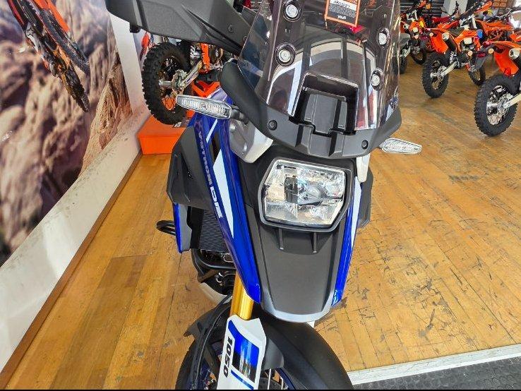 2025 SUZUKI V-STROM 1050DE DUAL SPORTS