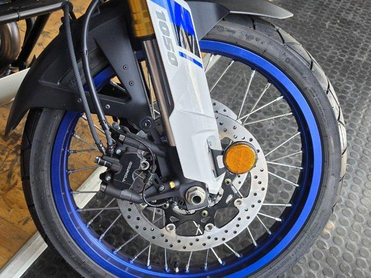 2025 SUZUKI V-STROM 1050DE DUAL SPORTS