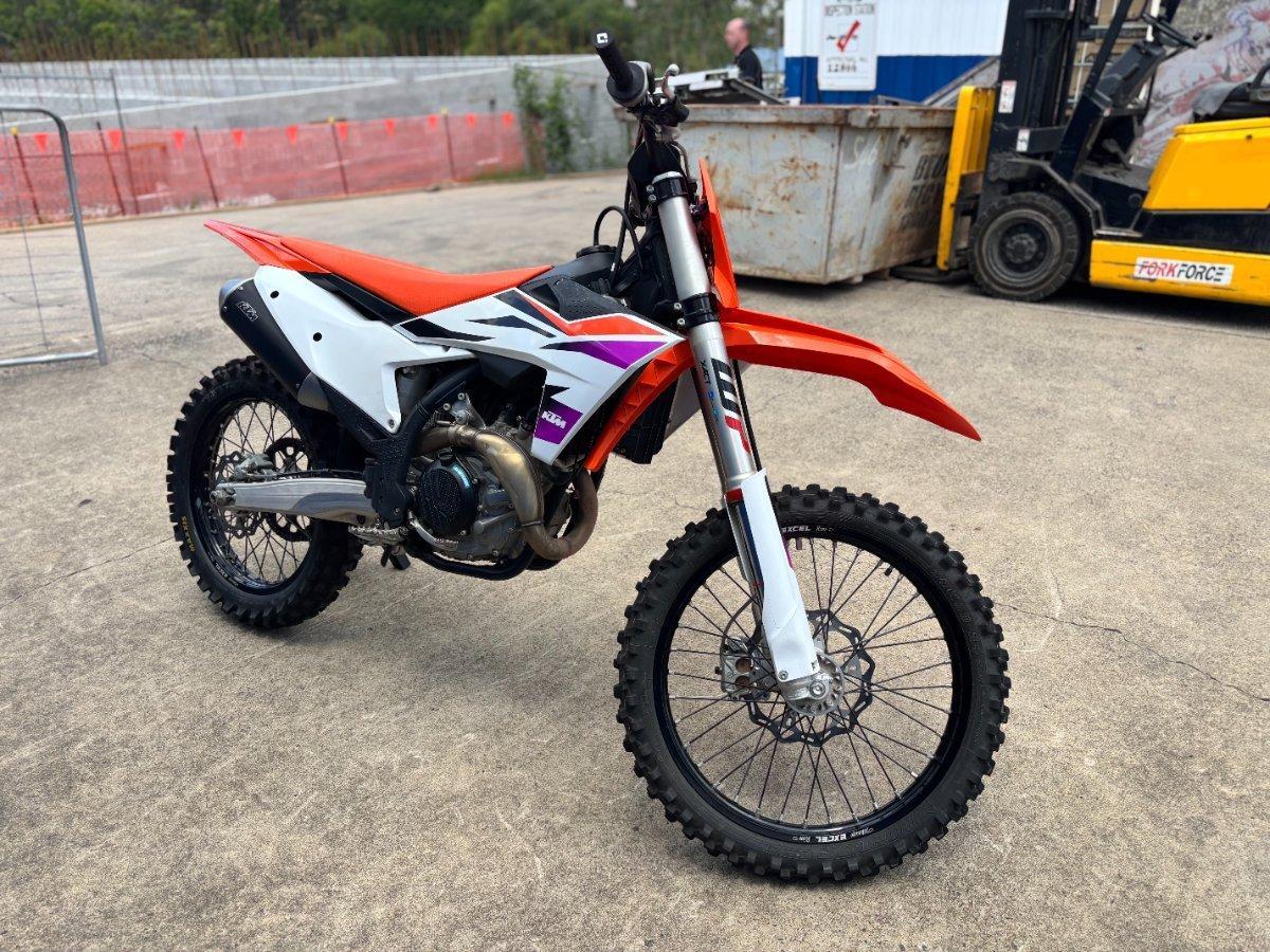 2024 KTM 450 SX-F MOTOCROSS