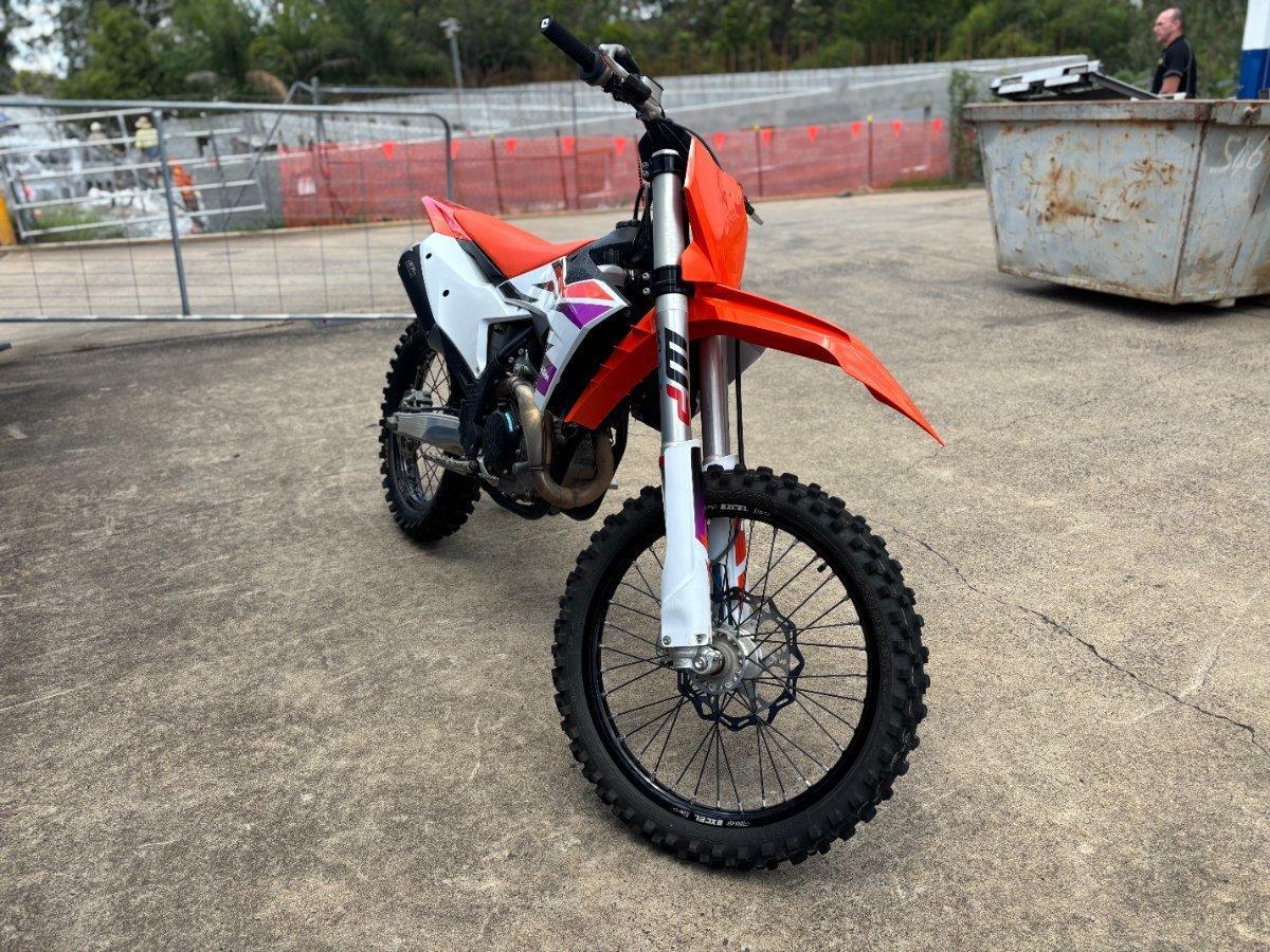 2024 KTM 450 SX-F MOTOCROSS