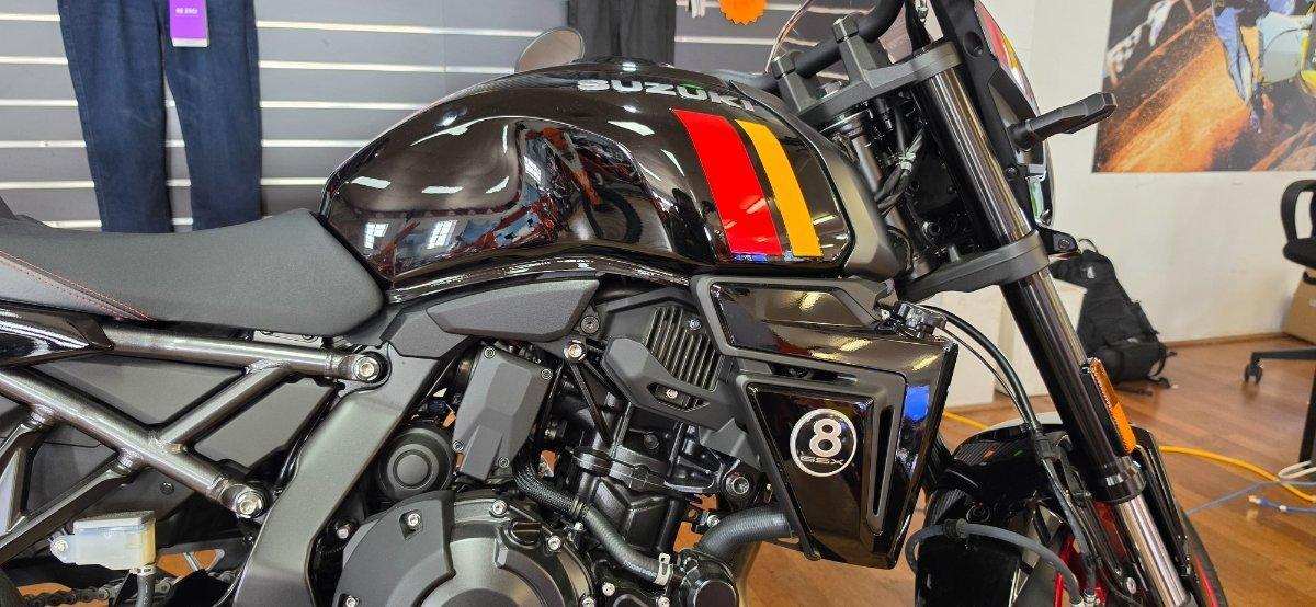 2025 SUZUKI GSX-8TT ROAD