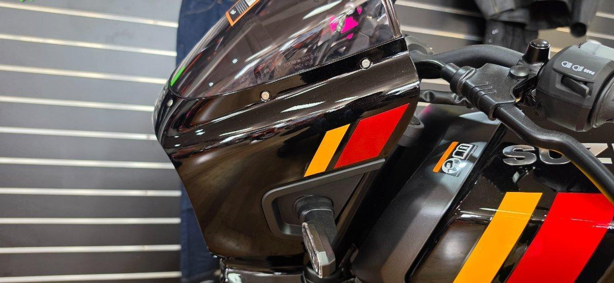 2025 SUZUKI GSX-8TT ROAD