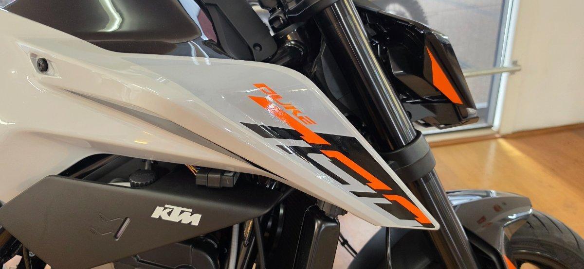 2024 KTM 790 DUKE ROAD
