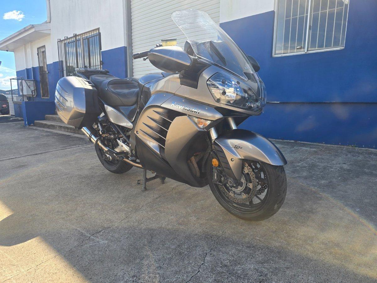 2013 KAWASAKI 1400 GTR ABS (K-ACT) ROAD