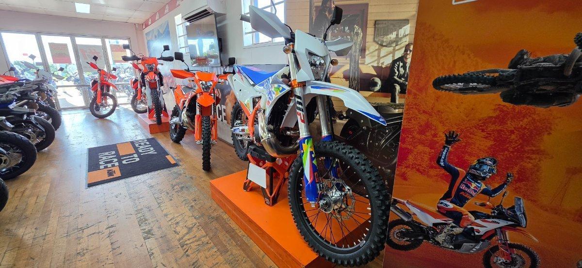 2026 KTM 300 EXC SIX DAYS ENDURO