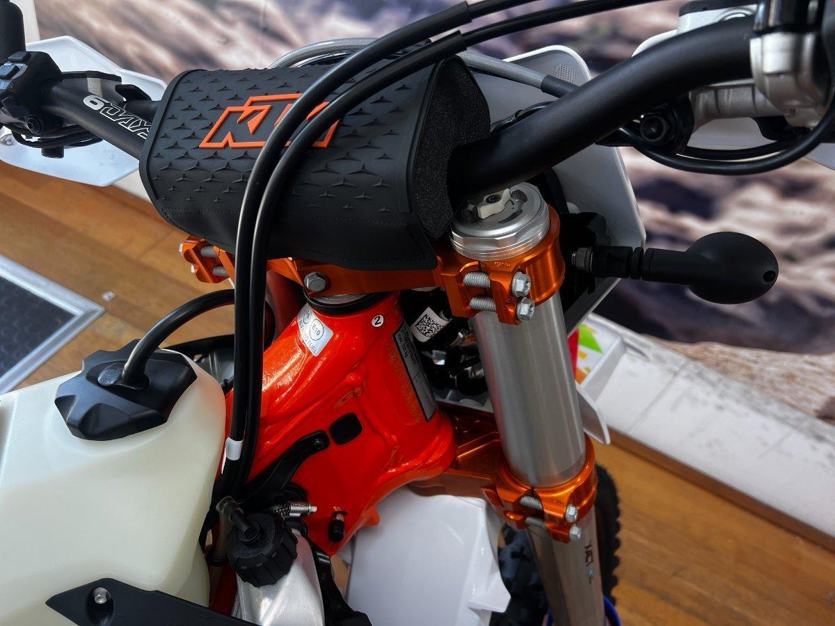 2026 KTM 350 EXC-F SIX DAYS ENDURO