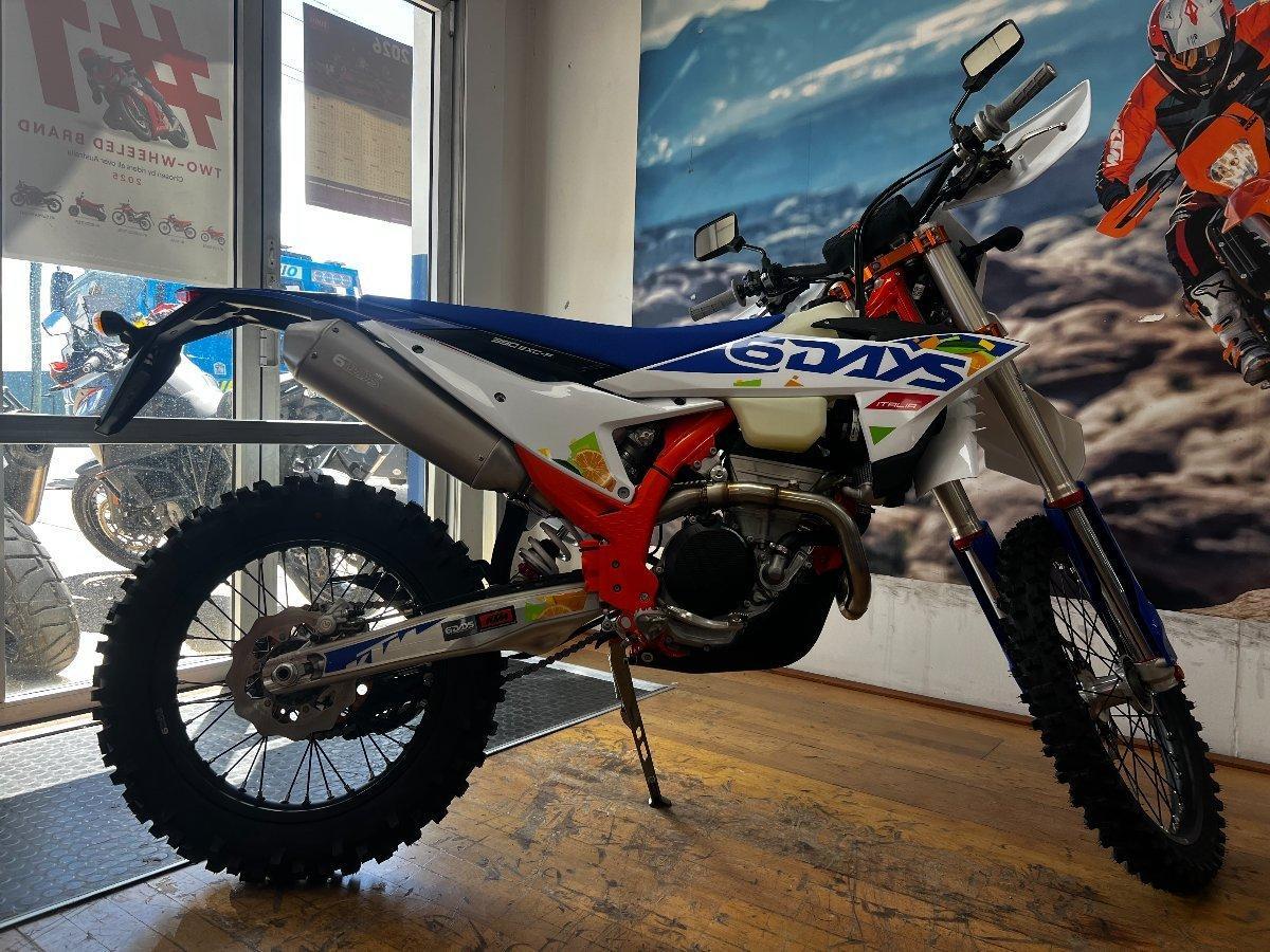 2026 KTM 350 EXC-F SIX DAYS ENDURO