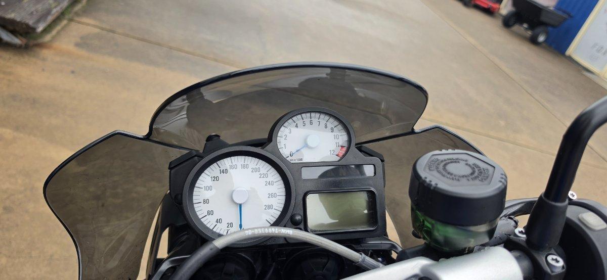 2016 BMW K1300 R SPORTS