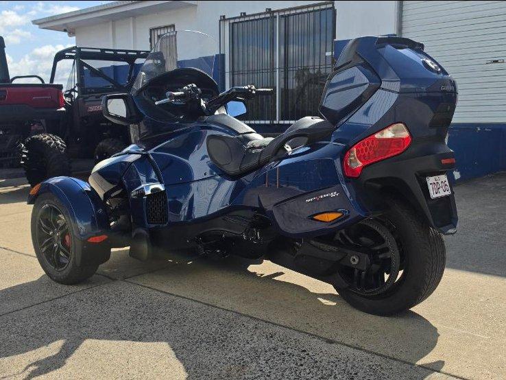 2011 CAN-AM SPYDER RT-S SM5 ROAD