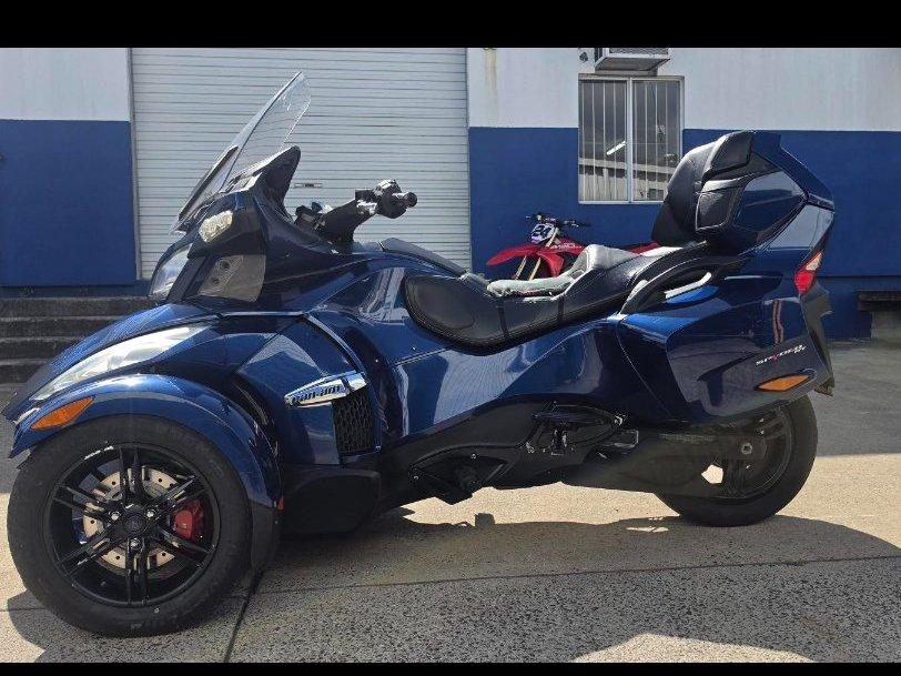 2011 CAN-AM SPYDER RT-S SM5 ROAD