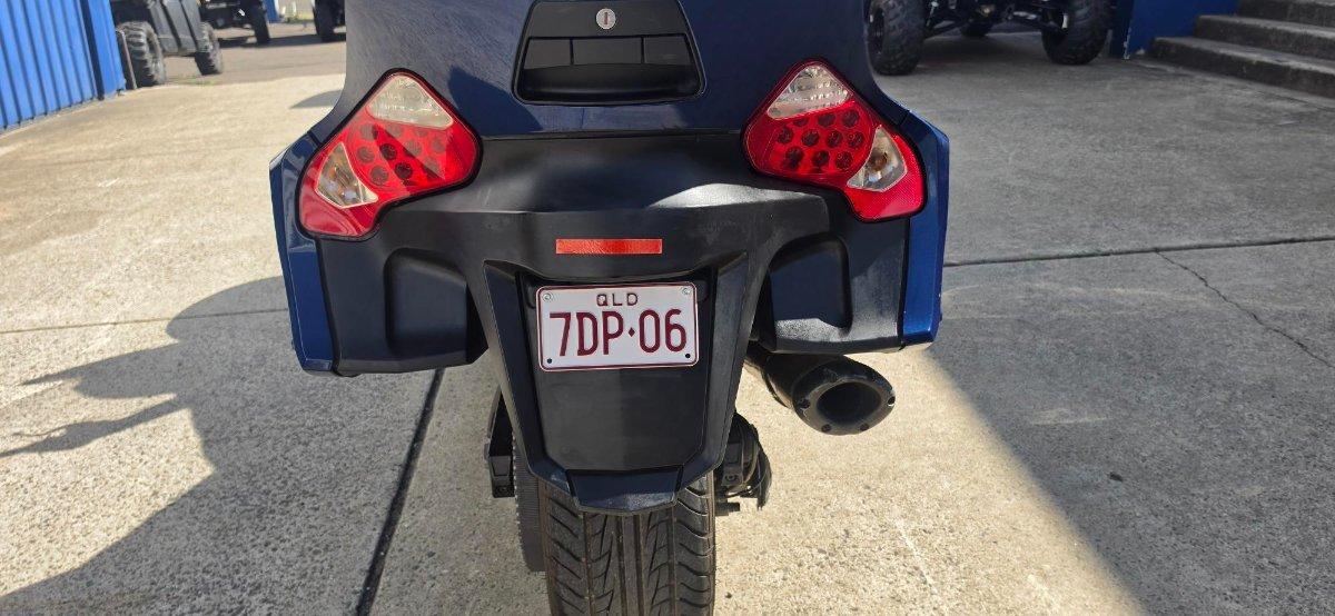 2011 CAN-AM SPYDER RT-S SM5 ROAD