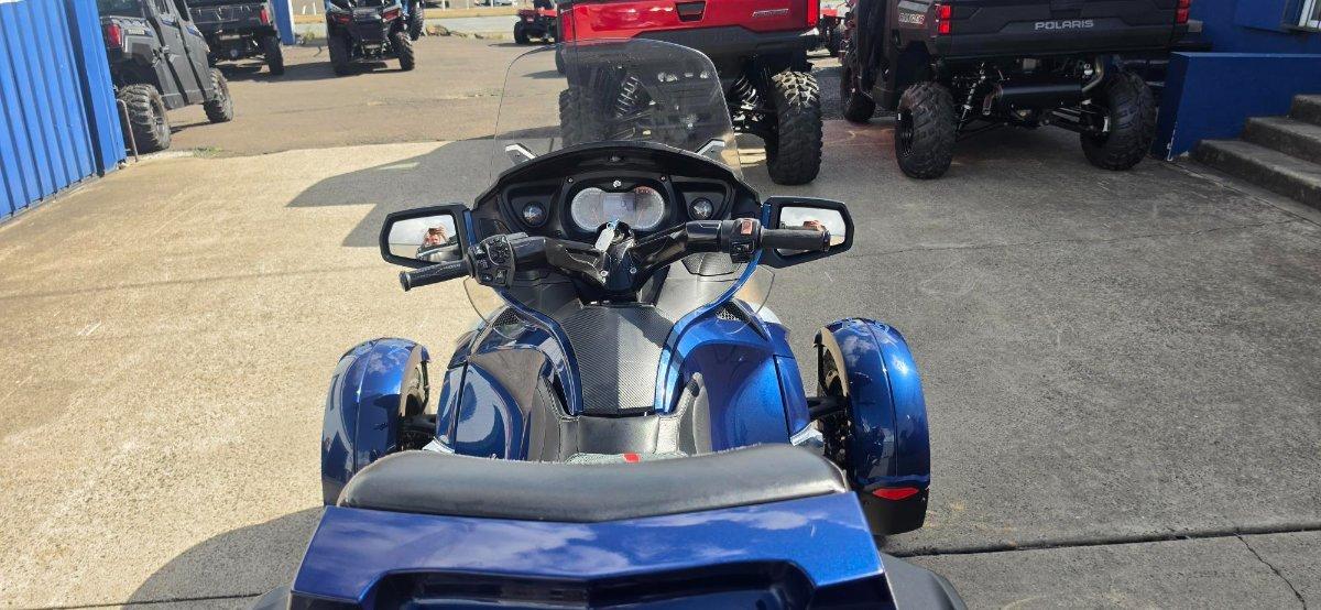 2011 CAN-AM SPYDER RT-S SM5 ROAD