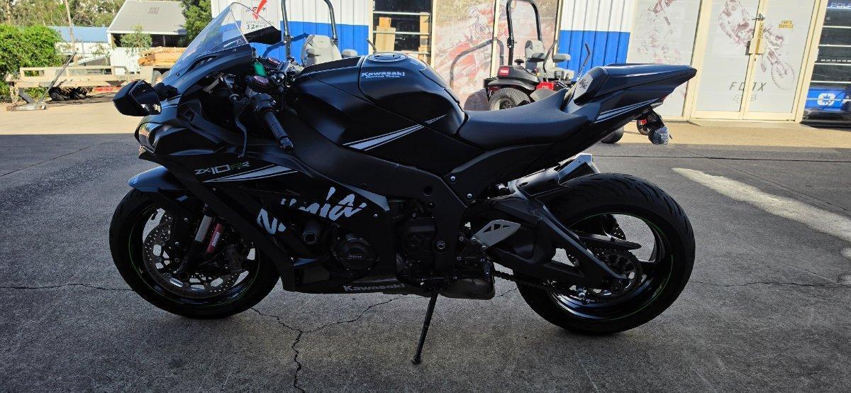 2016 KAWASAKI NINJA ZX-10R (ABS) KRT WINTER SPORTS