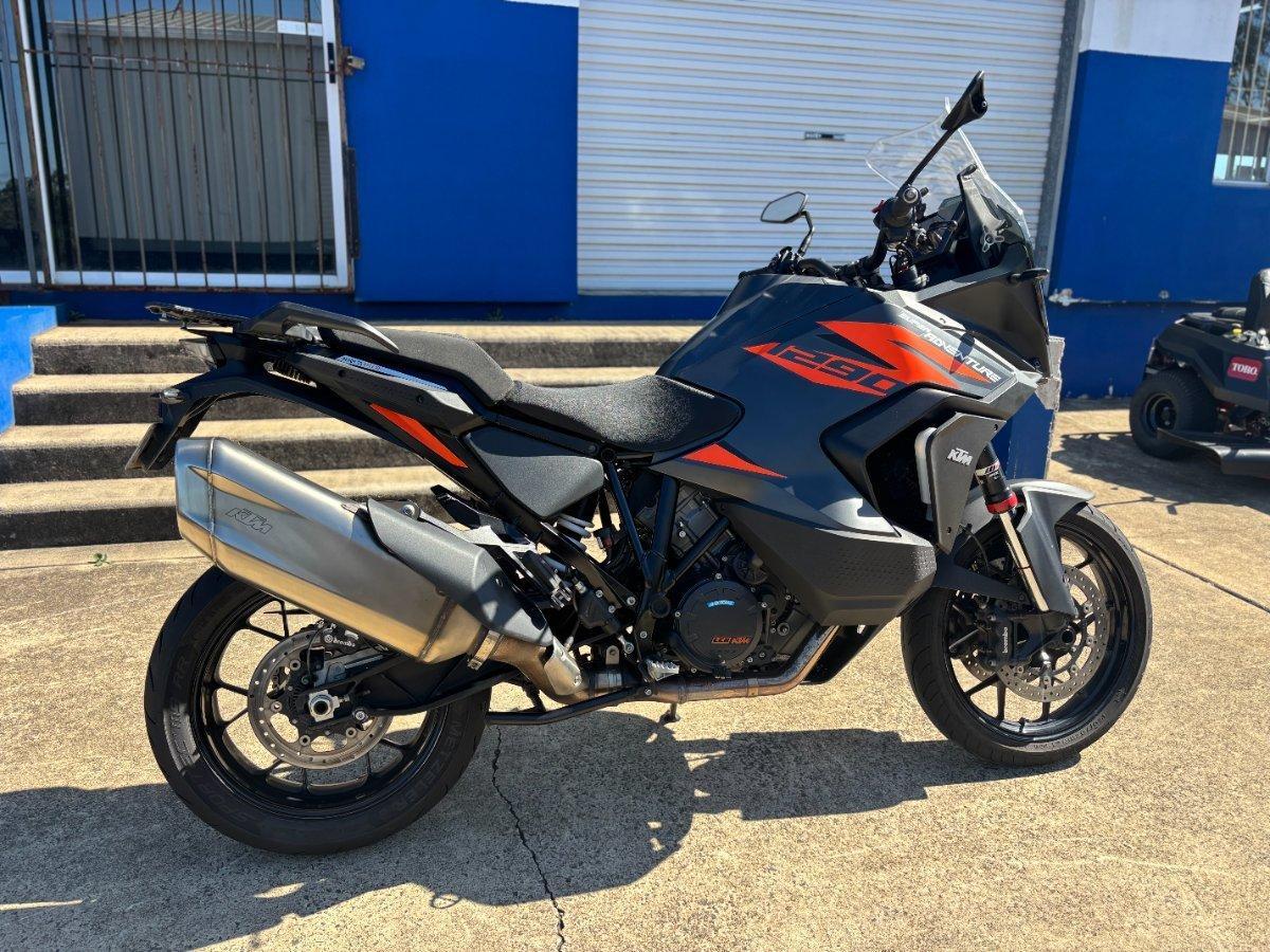 2021 KTM SUPER ADVENTURE S DUAL SPORTS