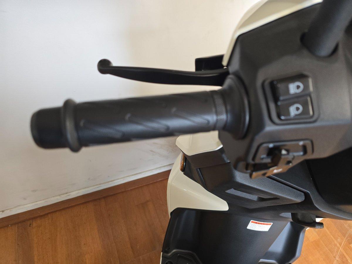 2026 SUZUKI AVENIS 125 SCOOTER
