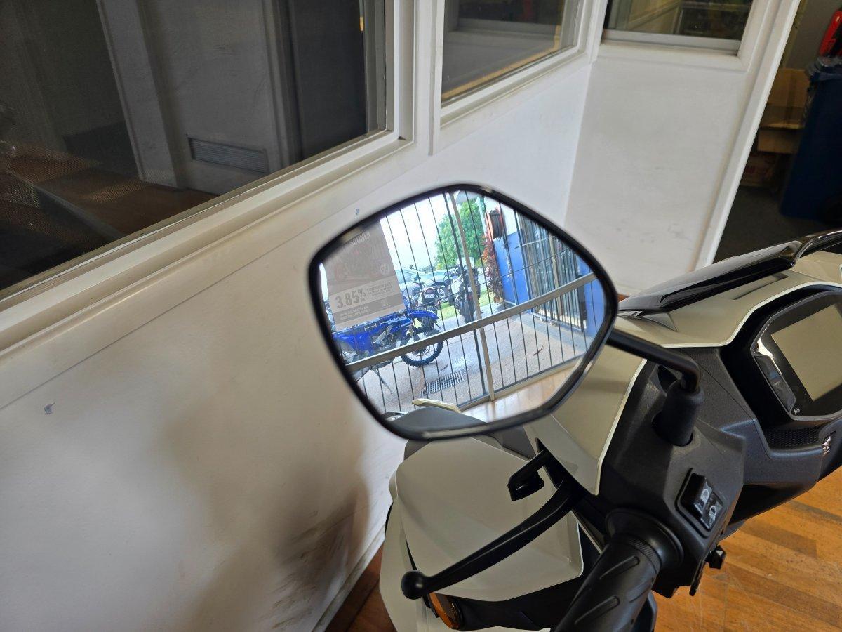 2026 SUZUKI AVENIS 125 SCOOTER