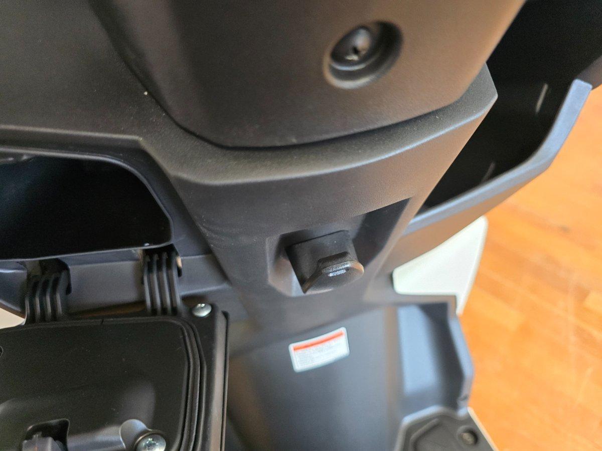 2026 SUZUKI AVENIS 125 SCOOTER