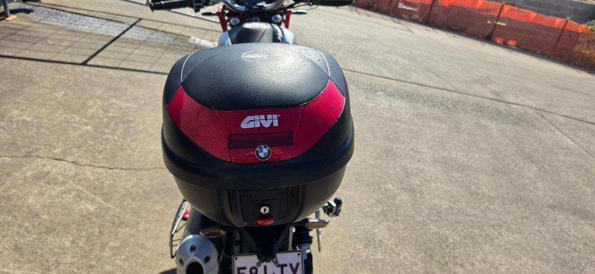 2019 MOTO GUZZI V85 TT DUAL SPORTS