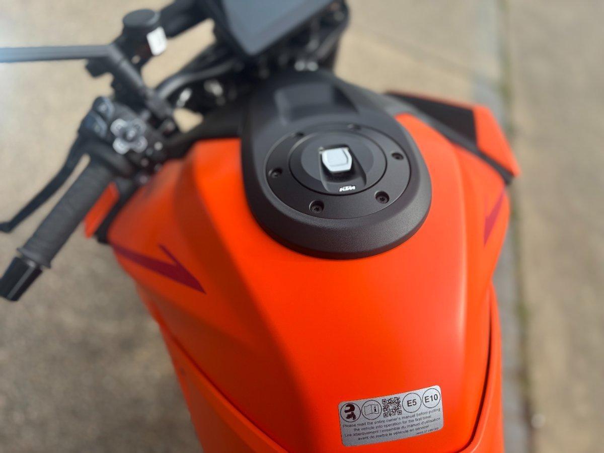 2025 KTM 1390 SUPER DUKE R SPORTS