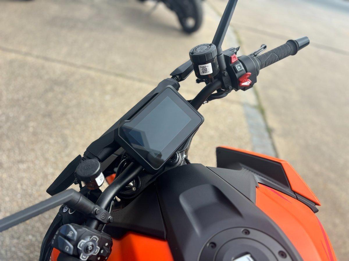 2025 KTM 1390 SUPER DUKE R SPORTS