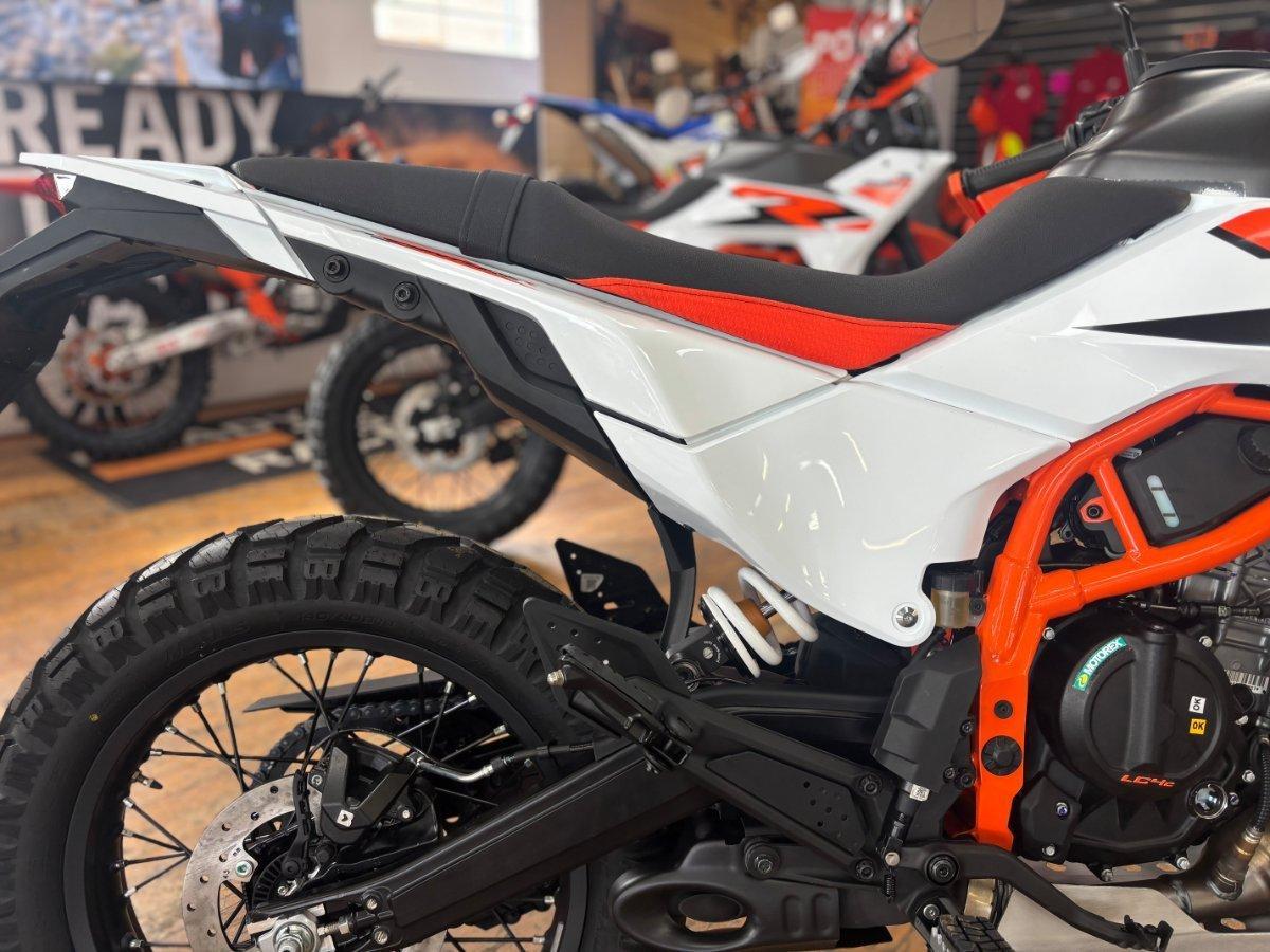 2026 KTM 1390 SUPER ADVENTURE R SPORTS