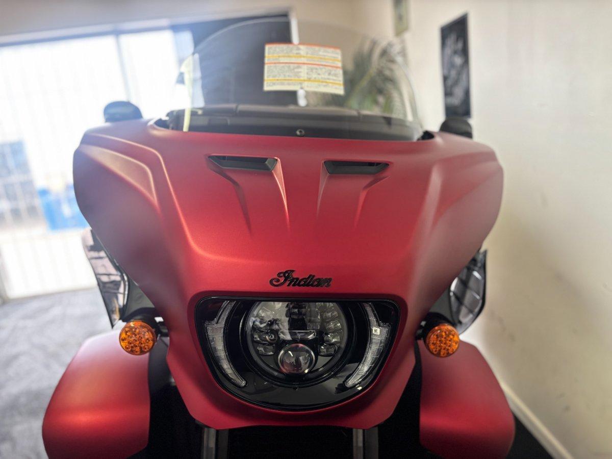 2025 INDIAN ROADMASTER DARK HORSE TOURER